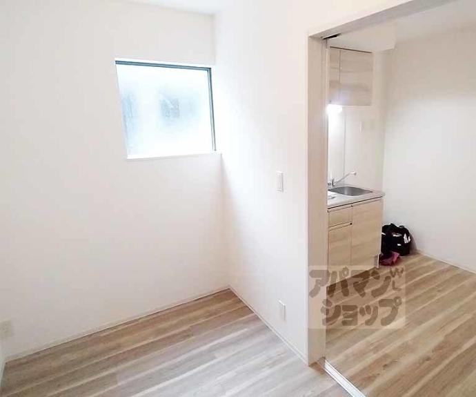 【ジーメゾン山科ジュミエ】間取