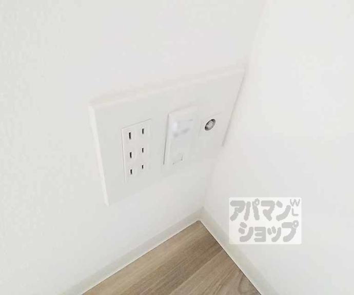 【ジーメゾン山科ジュミエ】間取