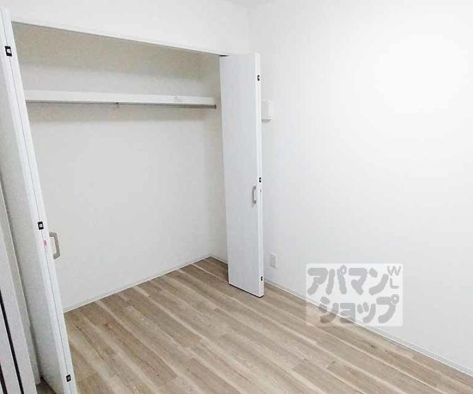 【ジーメゾン山科ジュミエ】間取