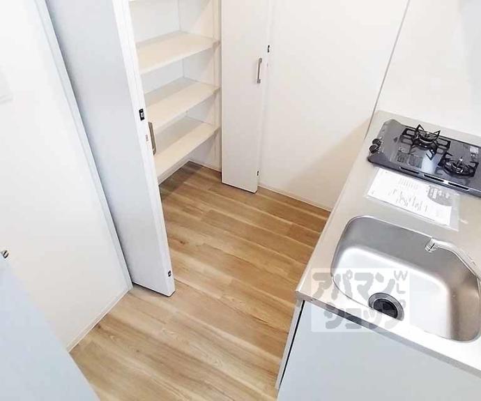 【ジーメゾン山科ジュミエ】間取