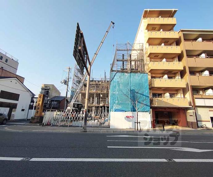 【シャーメゾン三条東山】間取