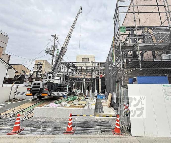 【シャーメゾン三条東山】間取