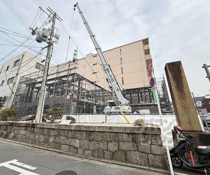 【シャーメゾン三条東山】間取