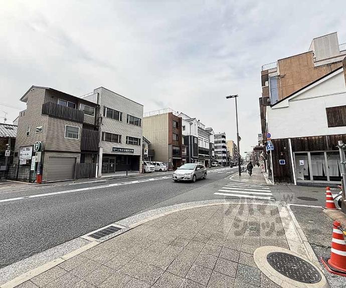 【シャーメゾン三条東山】間取