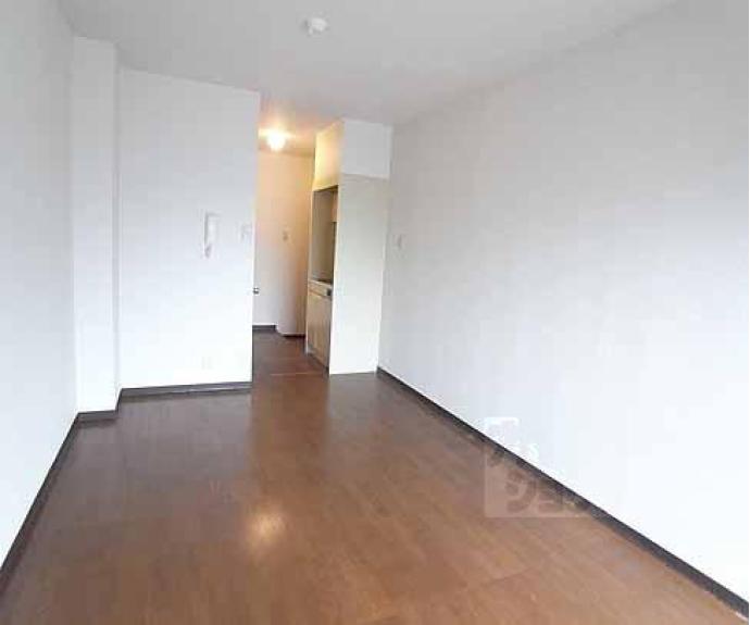 【エムズ太秦】間取