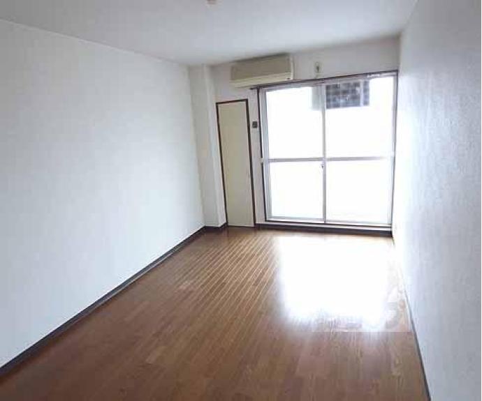 【エムズ太秦】間取