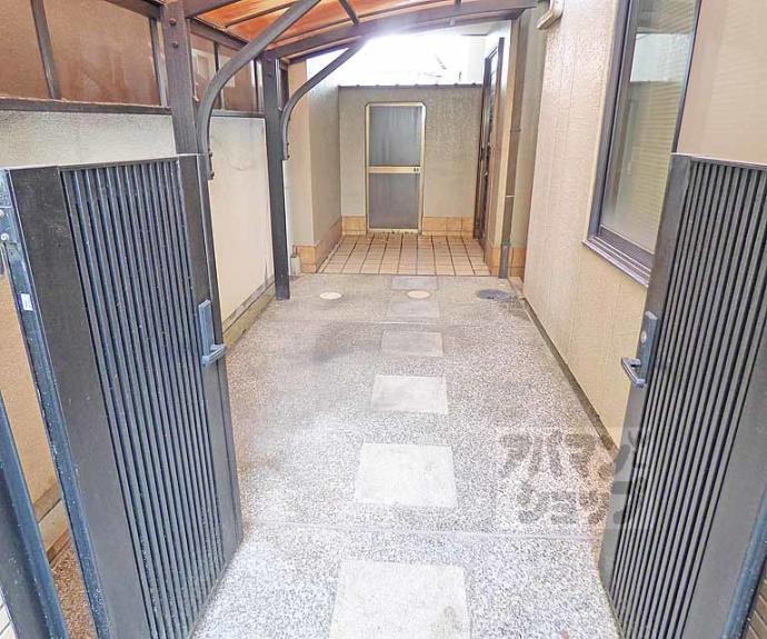 【浄土寺下馬場町８６－１貸家】間取