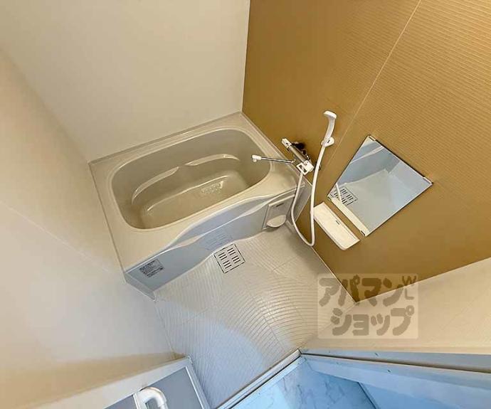 【アドバンスコート四条堀川】間取