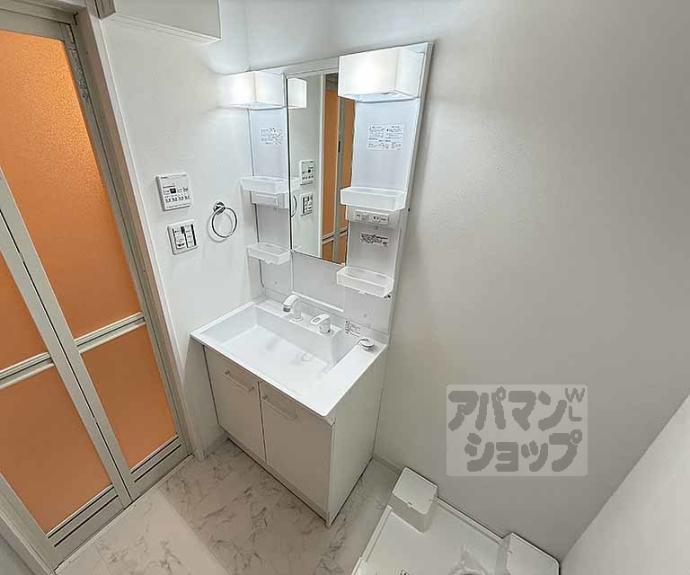 【アドバンスコート四条堀川】間取