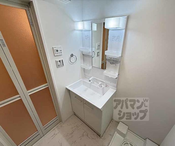 【アドバンスコート四条堀川】間取