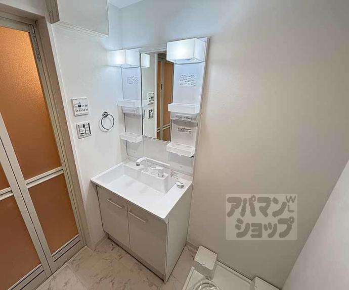 【アドバンスコート四条堀川】間取