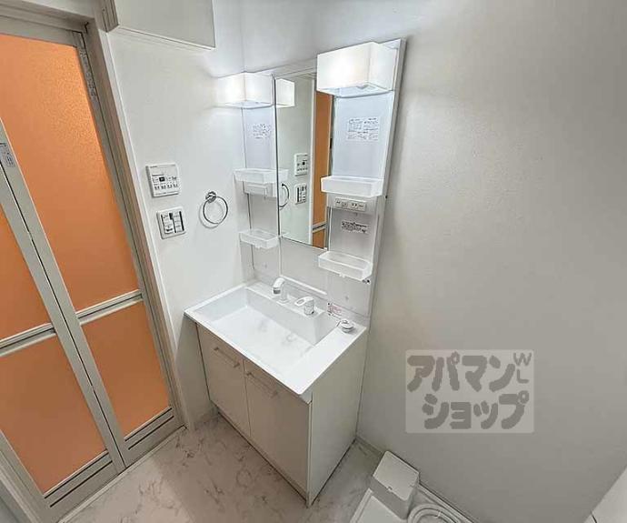 【アドバンスコート四条堀川】間取