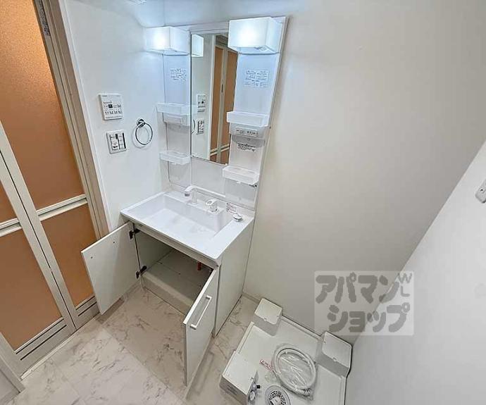 【アドバンスコート四条堀川】間取