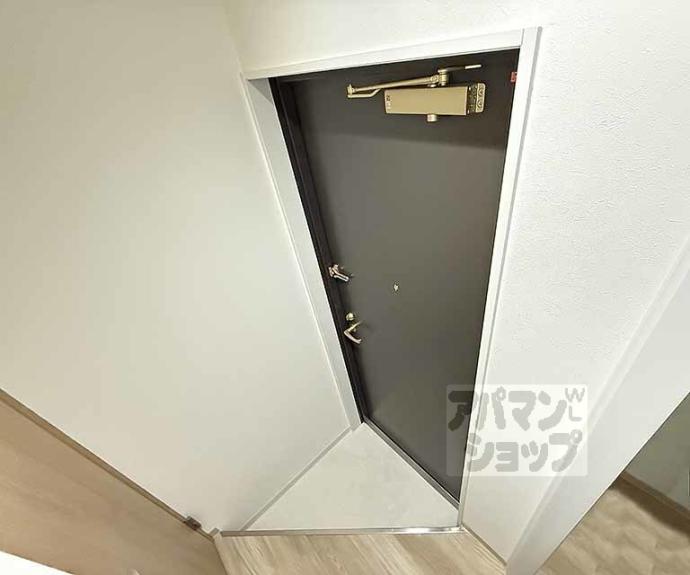 【アドバンスコート四条堀川】間取