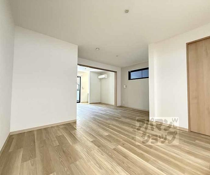 【アドバンスコート四条堀川】間取