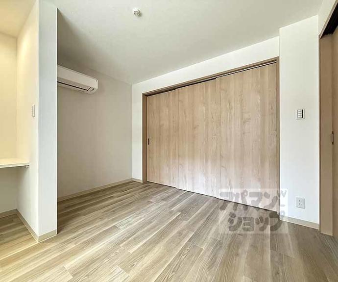 【アドバンスコート四条堀川】間取