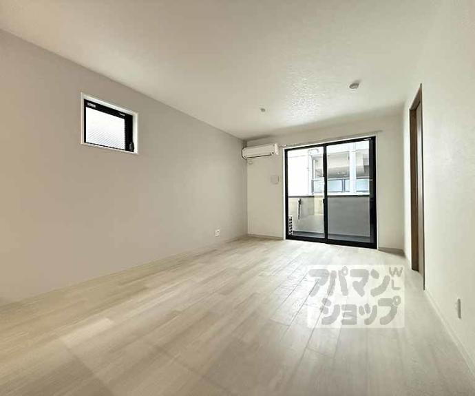 【アドバンスコート四条堀川】間取