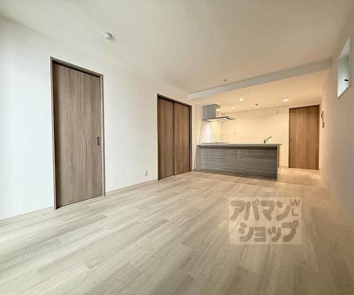 【アドバンスコート四条堀川】間取