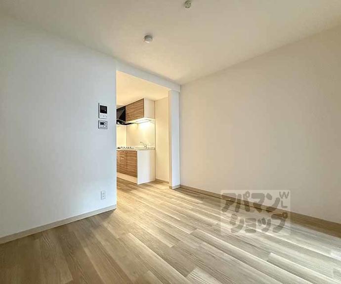 【アドバンスコート四条堀川】間取