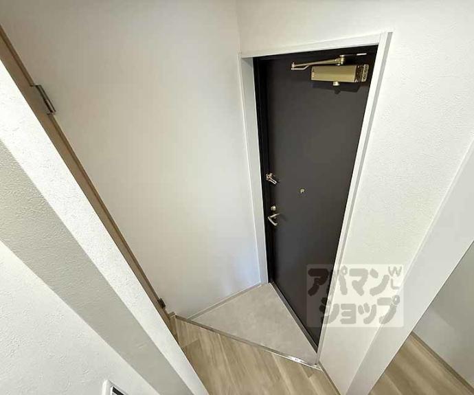 【アドバンスコート四条堀川】間取