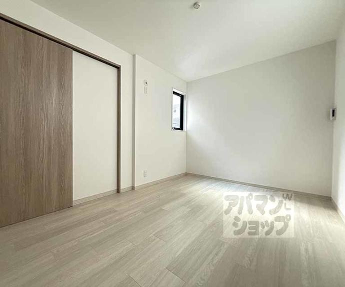 【アドバンスコート四条堀川】間取