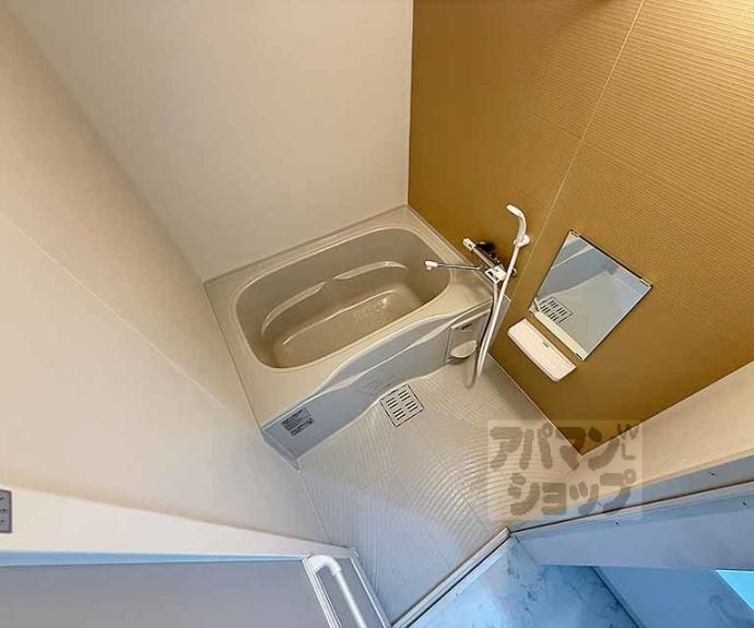 【アドバンスコート四条堀川】間取