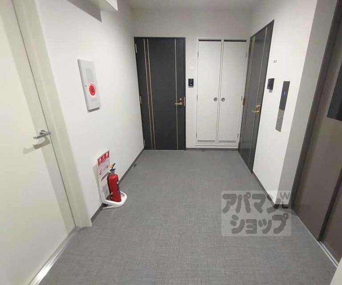 【アドバンスコート四条堀川】間取