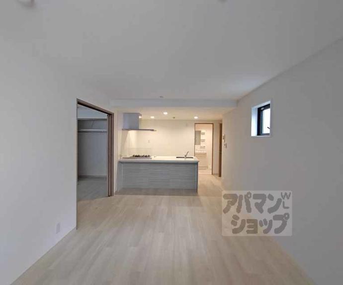 【アドバンスコート四条堀川】間取