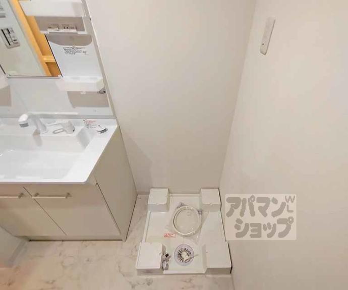 【アドバンスコート四条堀川】間取