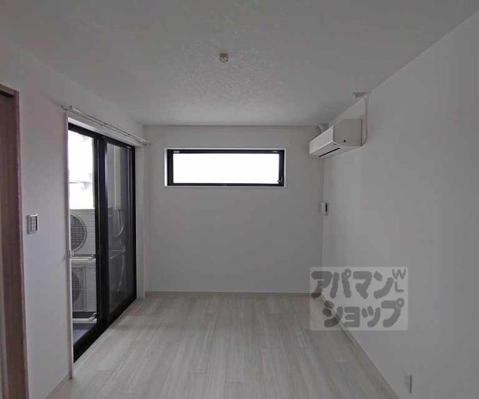 【アドバンスコート四条堀川】間取