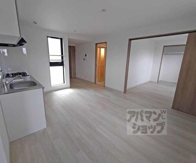 【アドバンスコート四条堀川】間取