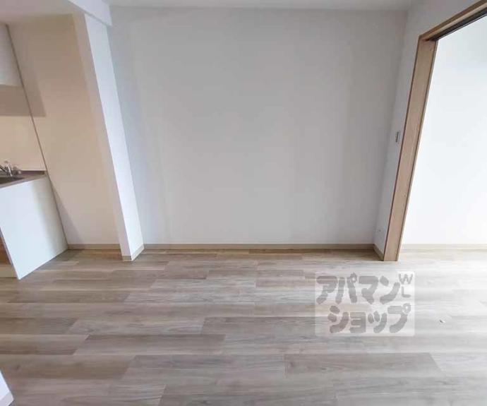 【アドバンスコート四条堀川】間取