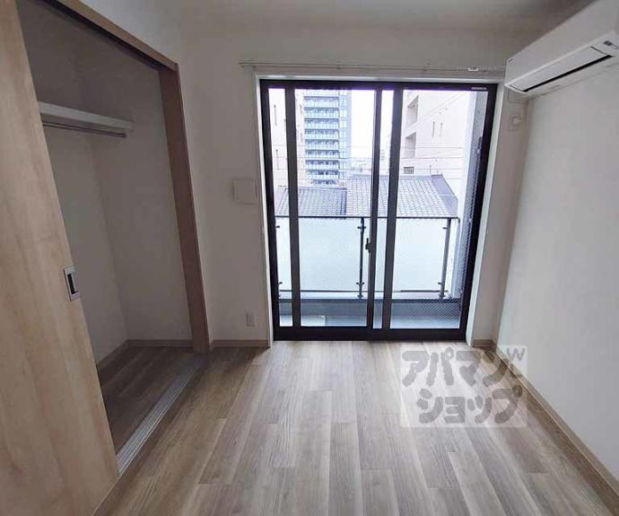 【アドバンスコート四条堀川】間取