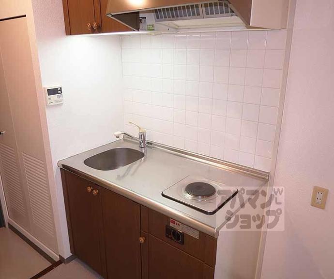 【ライオンズマンション上鳥羽】間取