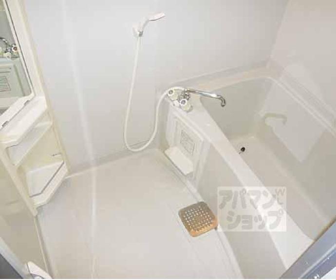 【ライオンズマンション上鳥羽】間取