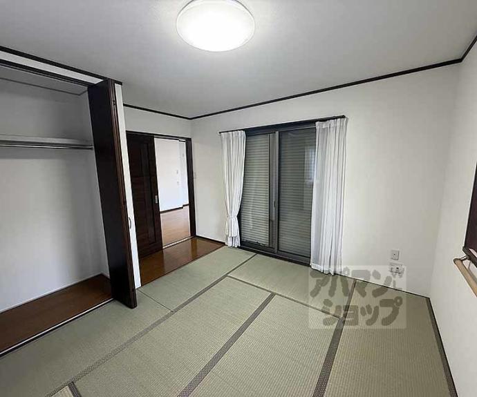 【御陵鴨土町貸家】間取