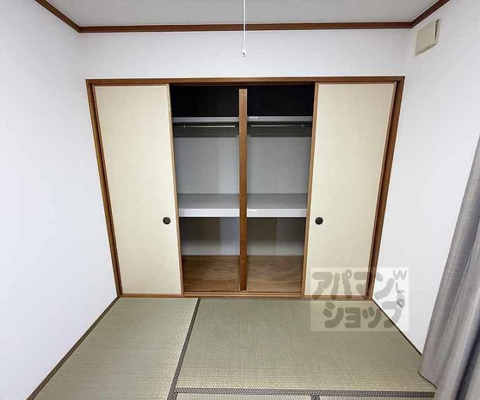 【御陵鴨土町貸家】間取