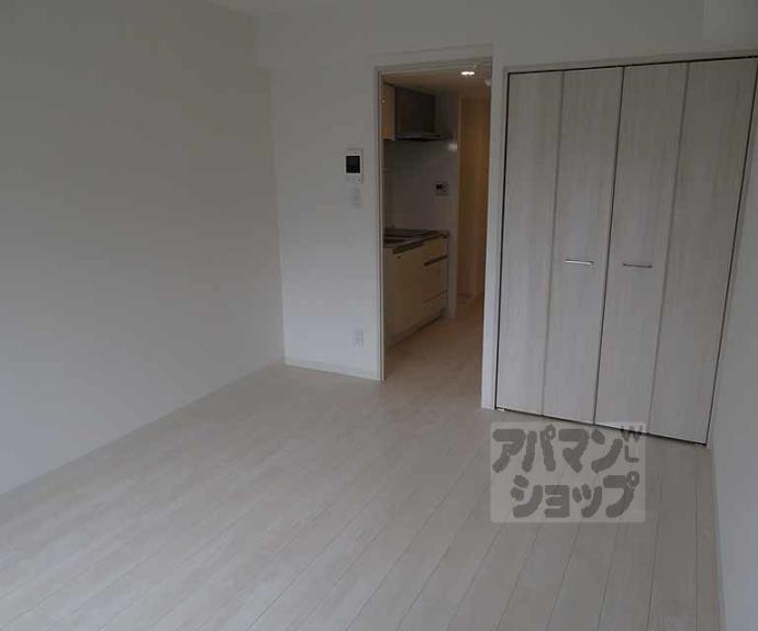 【Ｏｒｃｈｉｄ　Ｃｏｕｒｔ四条大宮】間取