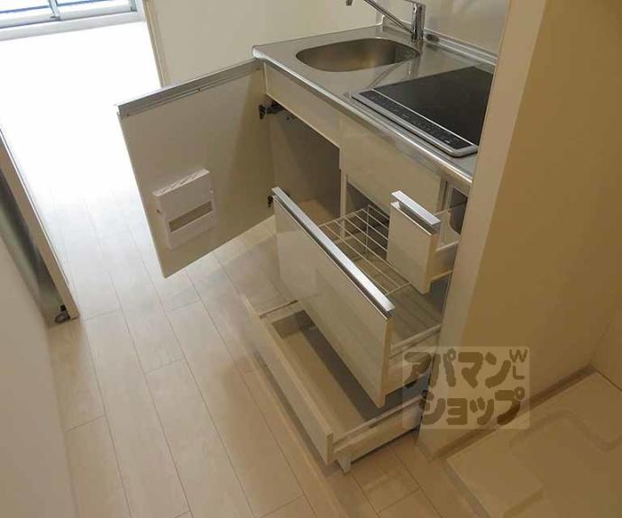 【Ｏｒｃｈｉｄ　Ｃｏｕｒｔ四条大宮】間取