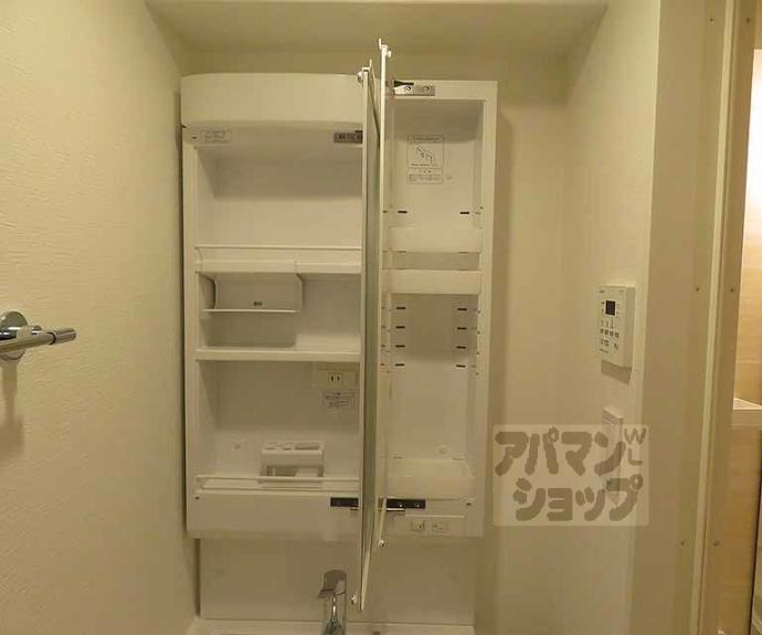 【Ｏｒｃｈｉｄ　Ｃｏｕｒｔ四条大宮】間取