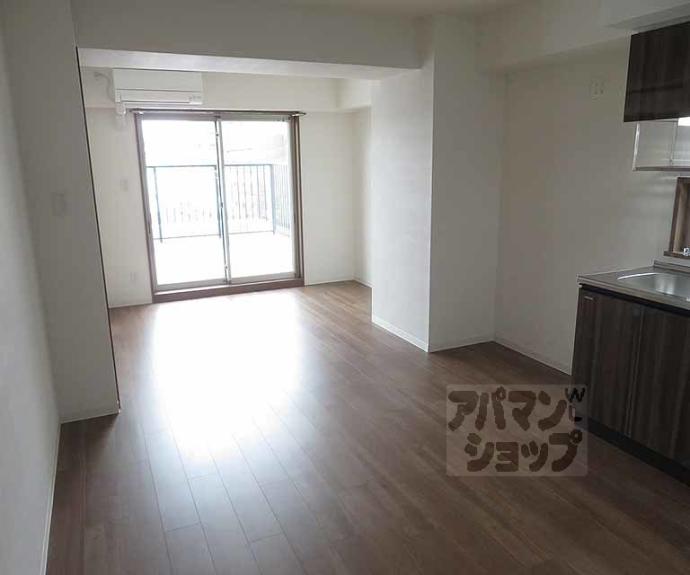 【Ｏｒｃｈｉｄ　Ｃｏｕｒｔ四条大宮】間取