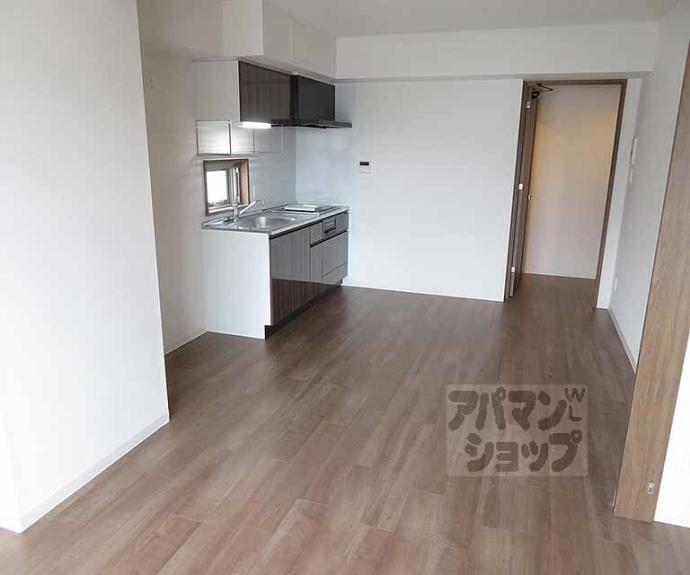 【Ｏｒｃｈｉｄ　Ｃｏｕｒｔ四条大宮】間取