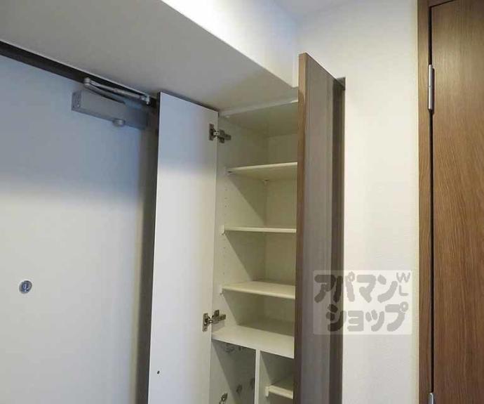 【Ｏｒｃｈｉｄ　Ｃｏｕｒｔ四条大宮】間取