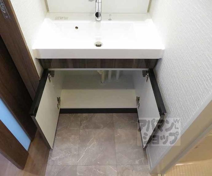 【Ｏｒｃｈｉｄ　Ｃｏｕｒｔ四条大宮】間取