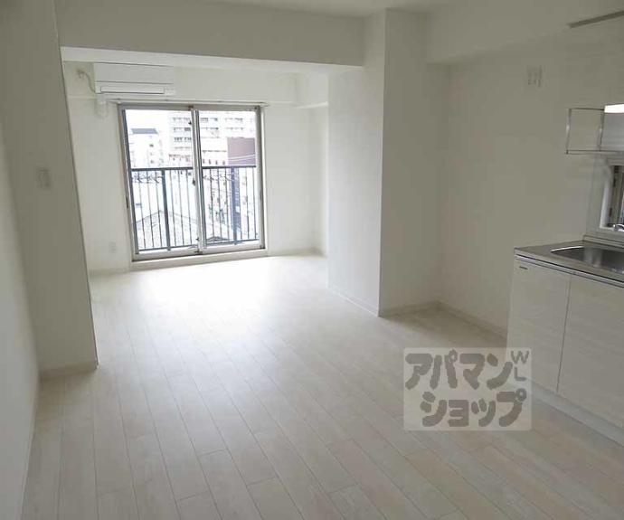 【Ｏｒｃｈｉｄ　Ｃｏｕｒｔ四条大宮】間取