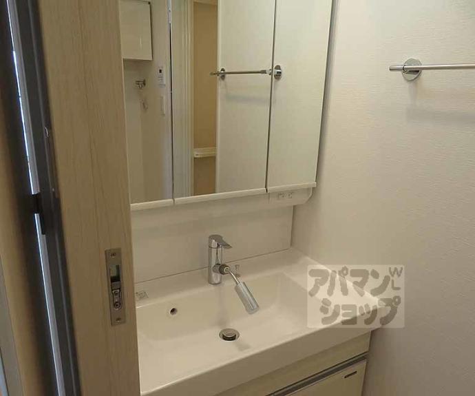 【Ｏｒｃｈｉｄ　Ｃｏｕｒｔ四条大宮】間取