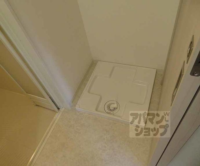 【Ｏｒｃｈｉｄ　Ｃｏｕｒｔ四条大宮】間取