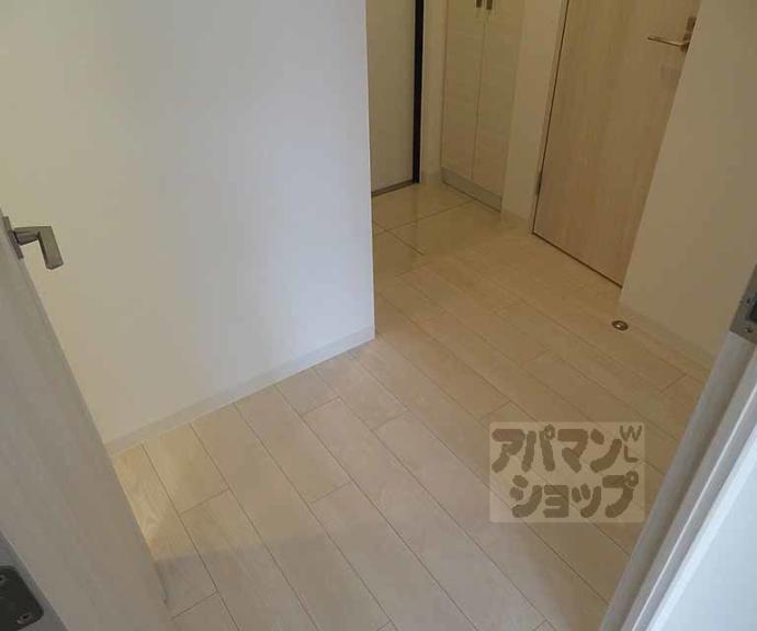 【Ｏｒｃｈｉｄ　Ｃｏｕｒｔ四条大宮】間取