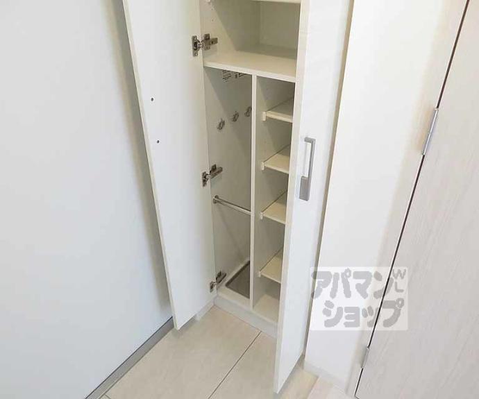 【Ｏｒｃｈｉｄ　Ｃｏｕｒｔ四条大宮】間取