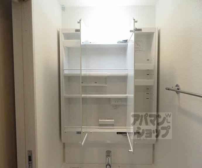 【Ｏｒｃｈｉｄ　Ｃｏｕｒｔ四条大宮】間取